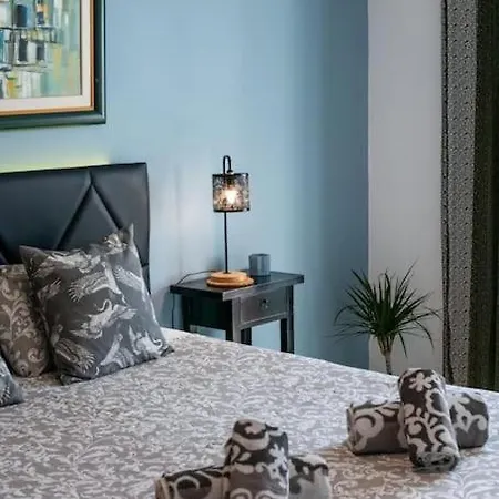 Penthouse With Terrace